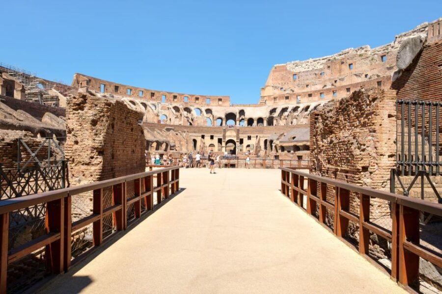 Gladiators & Saints: Colosseum Arena and St. Peter's Prison - An In-Depth Look at the Tour