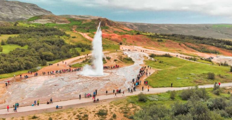 Golden Circle and Kerið Crater Small Group Tour