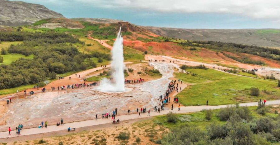 Golden Circle and Kerið Crater Small Group Tour - Why Choose the Golden Circle and Kerið Crater Tour?