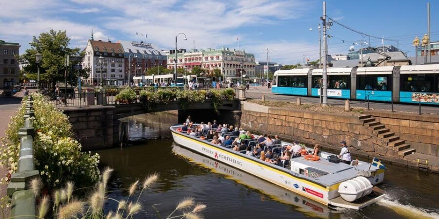 Gothenburg: City Canal Sightseeing Cruise - Good To Know