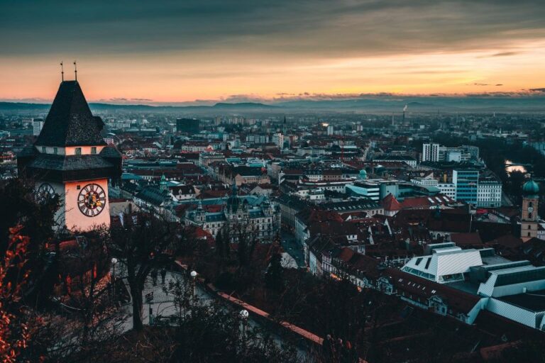 Graz – Private tour including Castle visit