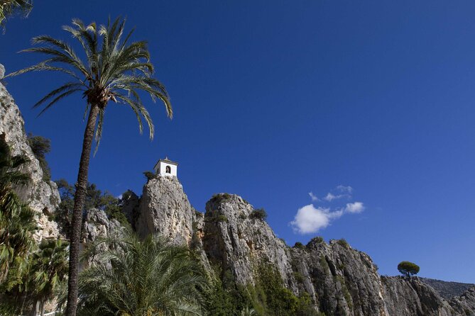 Guadalest and Algar Waterfalls Tour from Alicante or Benidorm - Exploring Guadalest – The Historic Mountain Village