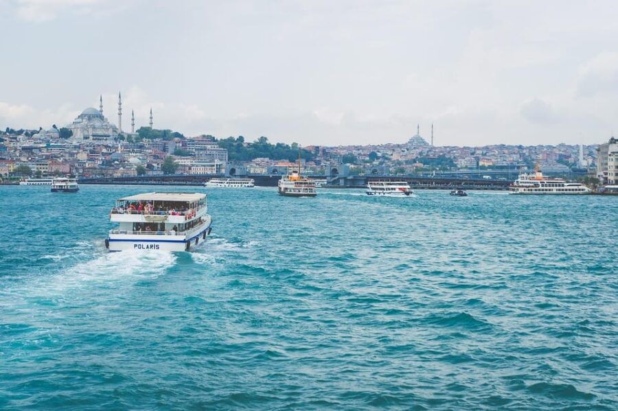 Guarantee depar 7-Day Western Turkey Tour with Accommodation - Day 3: Bosphorus Cruise and Istanbul’s Skyline  