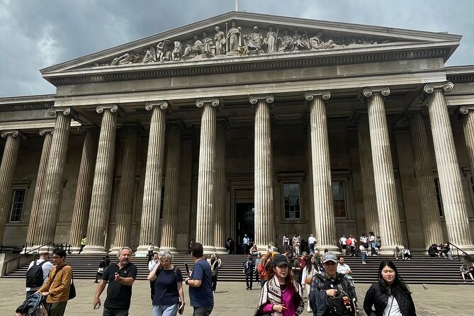 Guided tour of the British Museum in Spanish