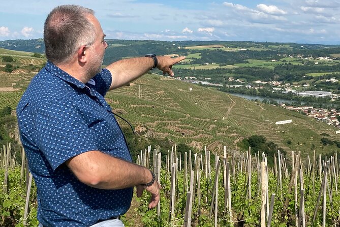 Guided Tour of the Coteaux Côte Rôtie for Parents and Children Duos