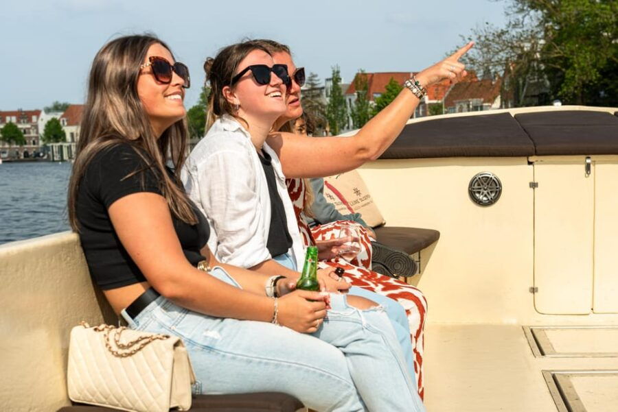 Haarlem: Guided Highlights Canal Cruise on Open Boat - An In-Depth Look at the Haarlem Canal Cruise Experience