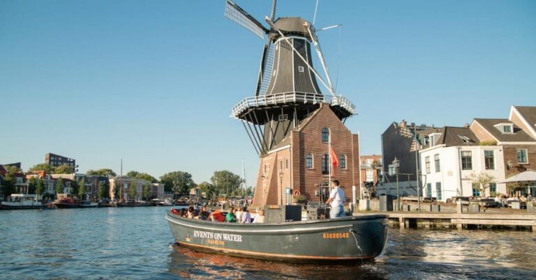 Haarlem Private Canal Tour with Bites and Unlimited Drinks