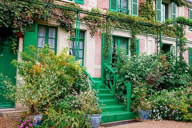 Half Day Giverny Monet’s Gardens Tour