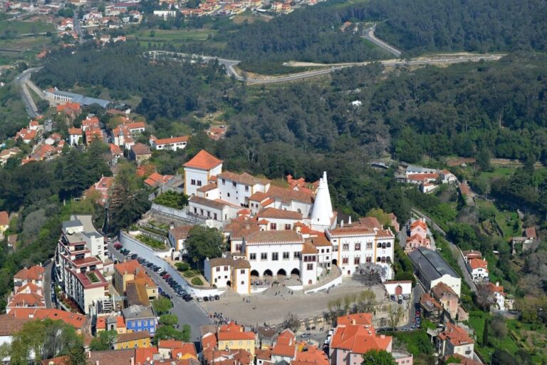 Half Day Shared Tour to Sintra with Licensed Guide