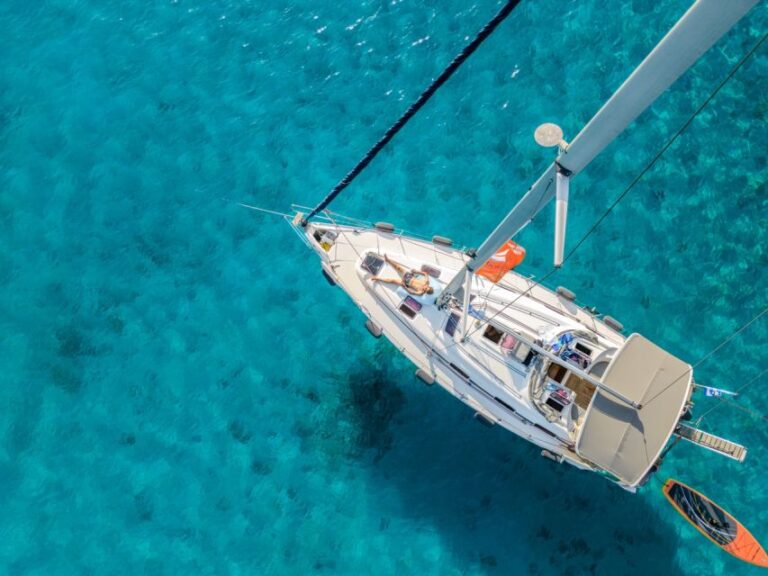 Halkidiki: Private Sailing Yacht Cruise Swim in Blue Waters