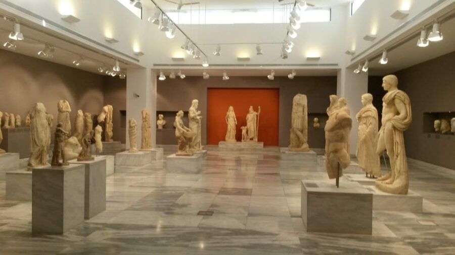 Heraklion: Archaeological Museum Ticket with City Audio Tour - Good To Know  