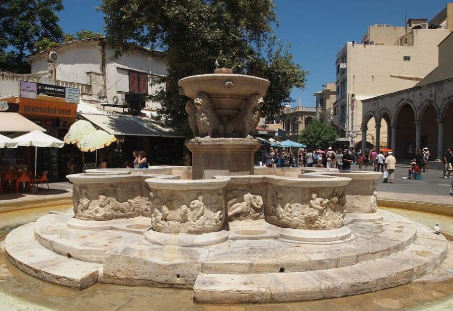 Heraklion: Venetian Siege History and Cretan Cuisine Tour - Dive into the Rich Heritage of Venetian Rule