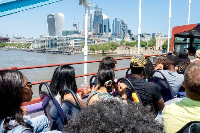Hop on Hop off Bus Tour (24h)