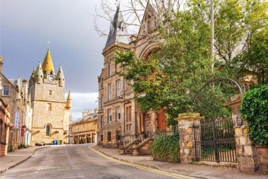 Inverness: Dunrobin Castle and Distillery Tour - Discovering the Highlands: What to Expect