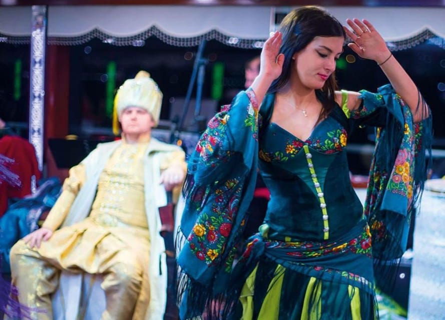 Istanbul: Bosphorus Dinner Cruise with Entertainment - What to Expect from the Bosphorus Dinner Cruise