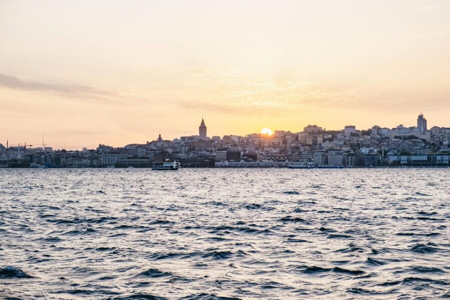 Istanbul: Bosphorus Sunset Cruise on a Luxury Yacht - The Experience in Detail