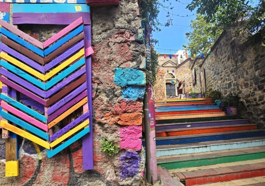 Istanbul: Fener & Balat Guided Tour through Colored Streets - The Colorful Charm of Balat