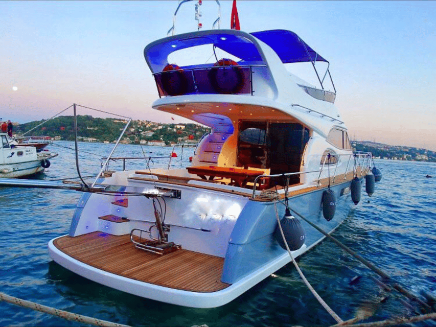 Istanbul: Private Bosphorus Tour On Luxury Yacht - An Elegant Way to Experience Istanbul