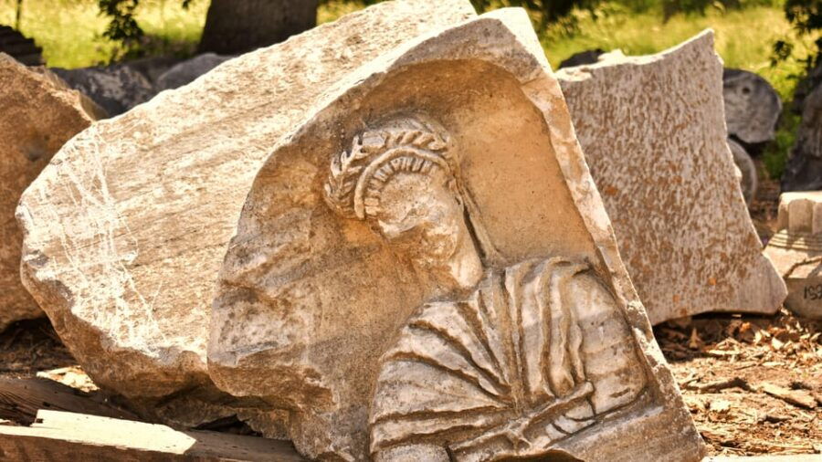 Istanbul: Troy Guided Bus Tour with Ferry Tickets & Lunch - An In-Depth Look at the Troy Guided Bus Tour