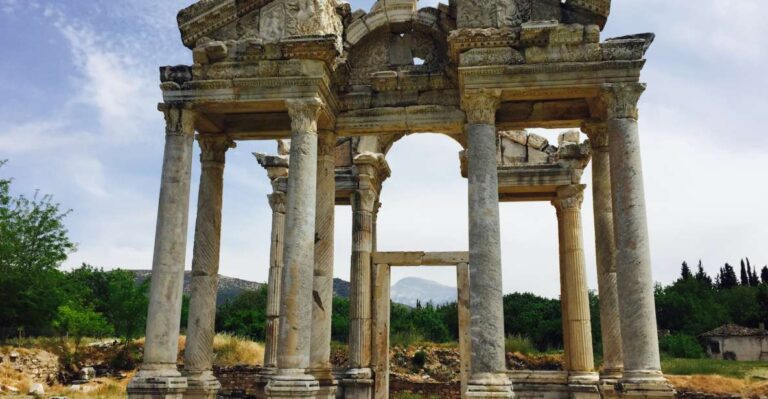 Izmir: Ephesus, House of Mary Tour w/Entry Tickets & Lunch