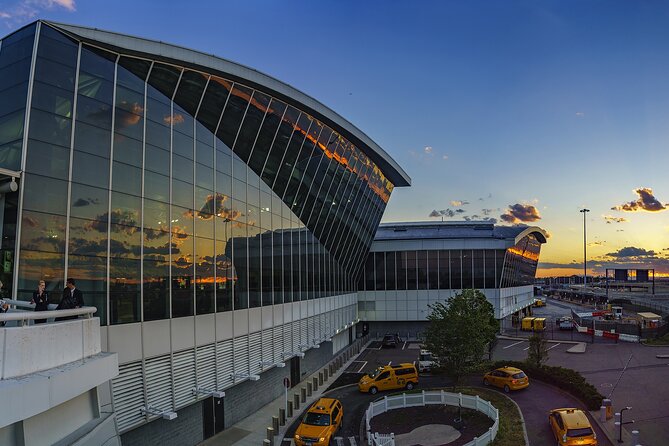 John F. Kennedy International Airport Arrival or Departure Taxi - The Realities of Booking This JFK Taxi Service