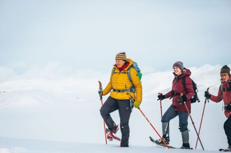 Jotunheimen: Snowcoach Tour with Snowhoeing and Lunch