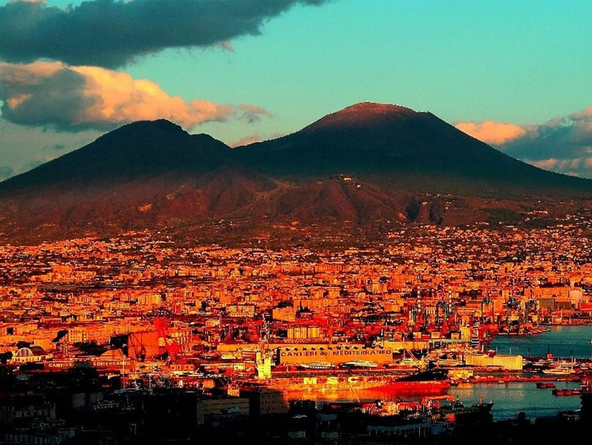 Journey Through Pompeii & Vesuvius: History, Ruins and Lava - Analyzing the Full Experience