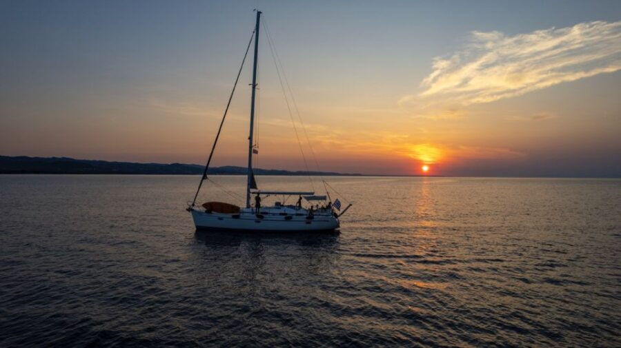 Kassandra: Private Sunset Sailing Cruise with Wine & Fruit - Good To Know