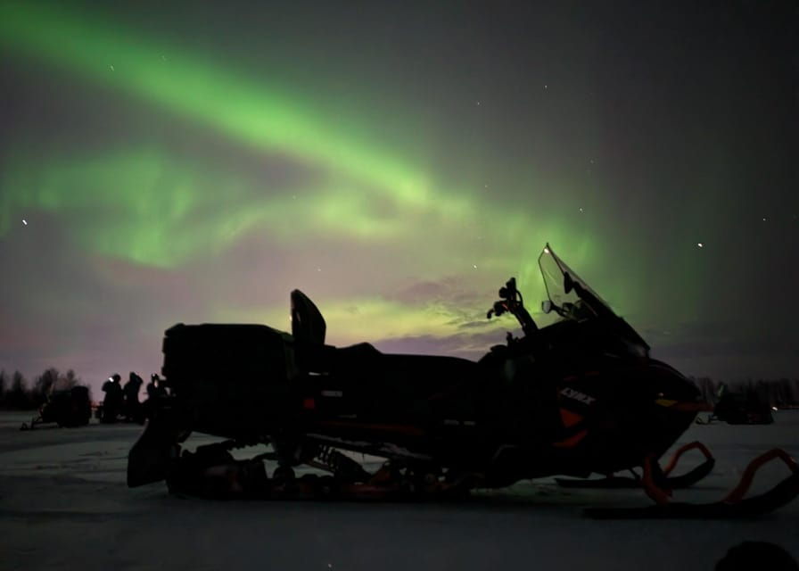 Kemi-Tornio: Night Safari on Snowmobiles - The Northern Lights: A Game of Luck?