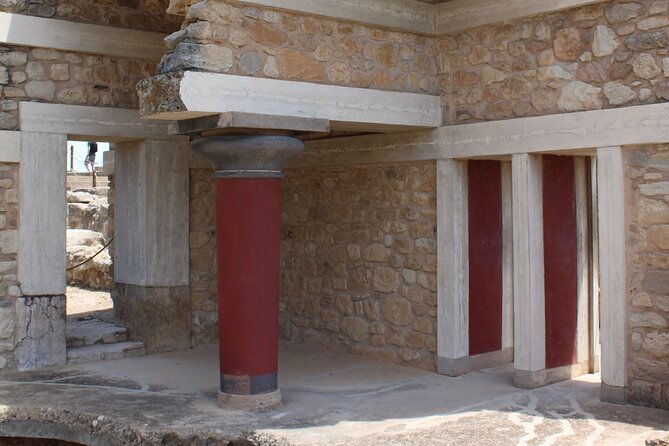 Knossos Palace and Heraklion City Guided Tour from Chania - The Journey Begins: From Chania to Crete’s Heartland