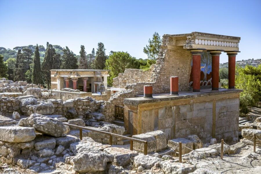 Knossos Palace Skip-the-Line Ticket & Private Guided Tour - A Detailed Look at the Tour Experience