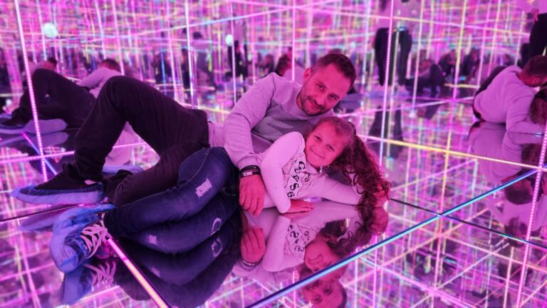 Krakow: 4 Mazes and Living Butterfly Museum Entry Ticket