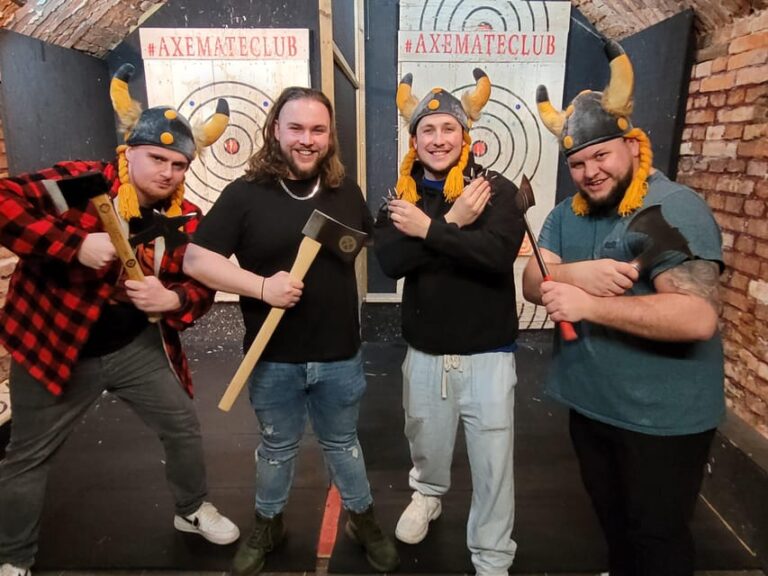 Krakow Axe Mate Club: Axe throwing, Tomahawks. WATL venue!