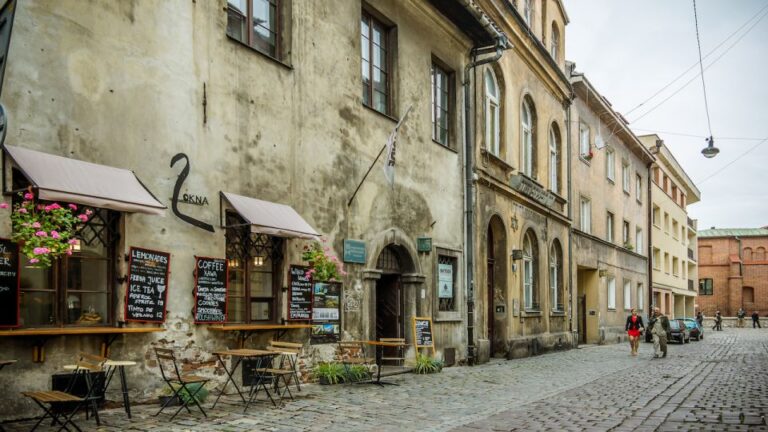 Krakow: Kazimierz Jewish Quarter Walking Tour