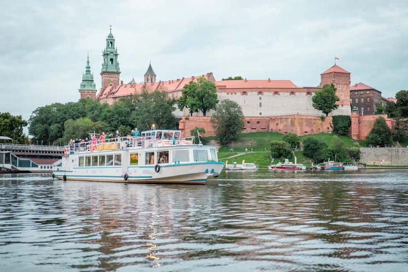Krakow: Private Evening Boat Tour - Exploring Krakow from the Water