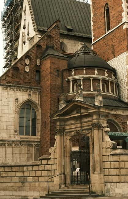 Krakow: Wawel Castle and Cathedral Guided Tour