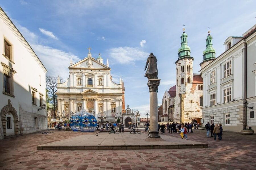 Krakow's Old Town, St. Mary's Basilica & Rynek Underground - Good To Know