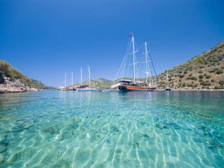 Kusadasi: Boat Trip with Lunch and Transfer
