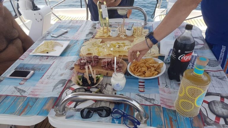 La Maddalena Arcipelago: sailing tour among the Islands
