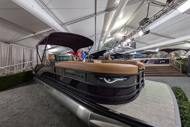 Lake Tahoe Luxury Pontoon Experience - What Makes This Experience Stand Out?