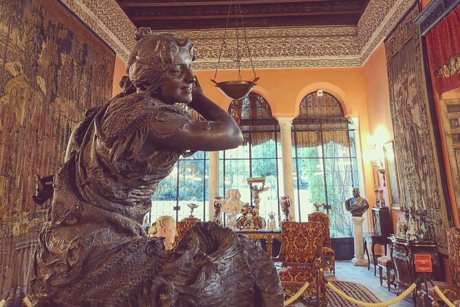 Las Dueñas Palace Guided Tour in Seville with Entrance Included - In-Depth Review of the Las Dueñas Palace Guided Tour