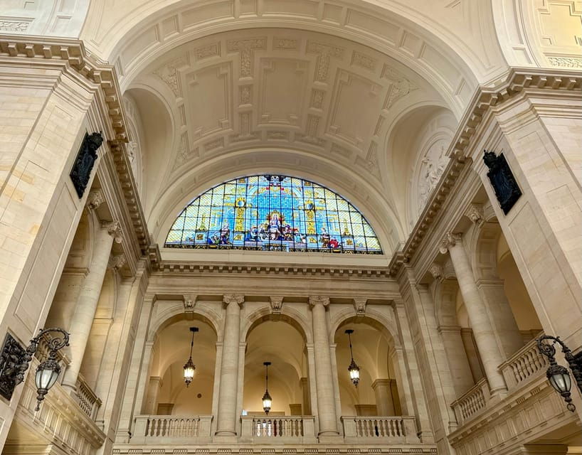 Leipzig: Guided tour of the Federal Administrative Court - Inside the Courtrooms and the Presidential Apartment