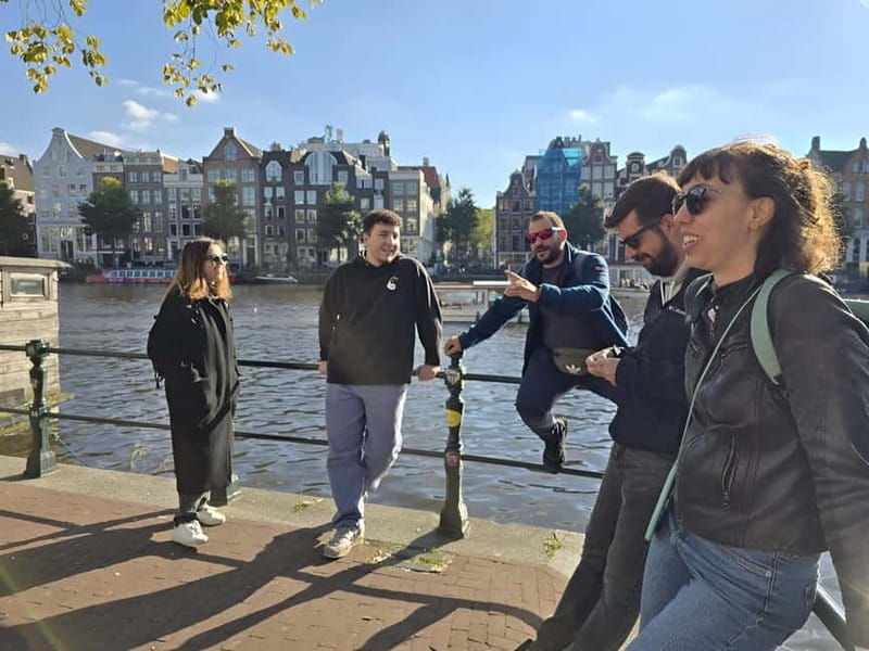 Liberal Amsterdam: Small-Group Walking Tour & Anne Frank VR - Why This Tour Is a Great Choice