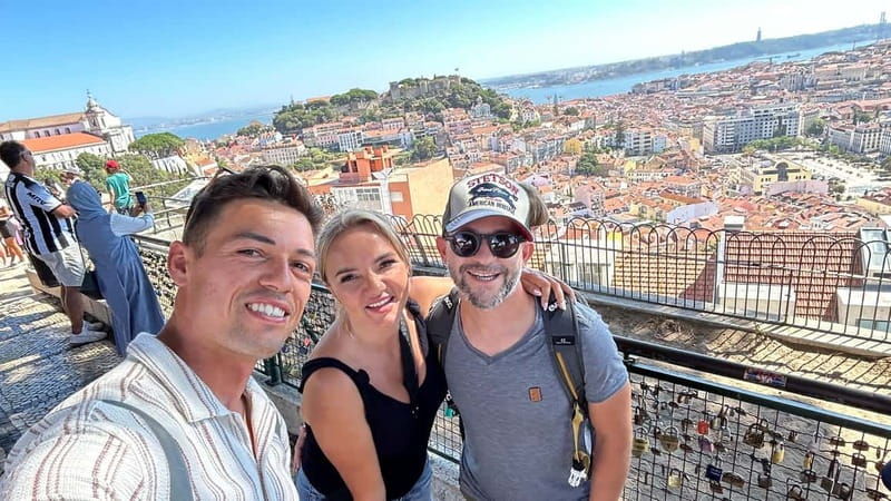 Lisboa: Tuk Tuk ride in Alfama & pick-up you at the hotel. - Why Choose a Tuk Tuk Tour in Lisbon?