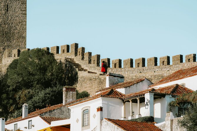 Lisbon: 8h Tour to Nazaré, Óbidos & Alcobaça (Church Incl.)