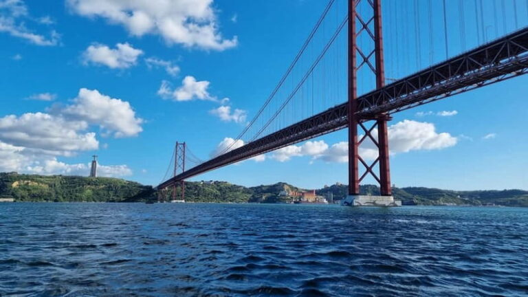 Lisbon: Alma Nobre  The Finest Tagus Cruise Experience