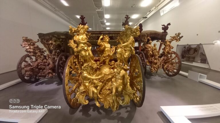 Lisbon: Belem Tour & Jeronimos Monastery Skip-the-Line Entry
