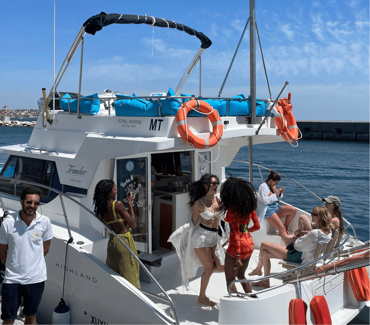 Lisbon: Brunch on Board a Beautifull Catamaran Private