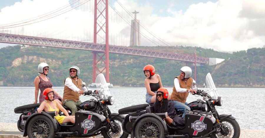 Lisbon : El Cristo-Rei Motorcycle Side-car Tour - Discovering Lisbon in a Sidecar