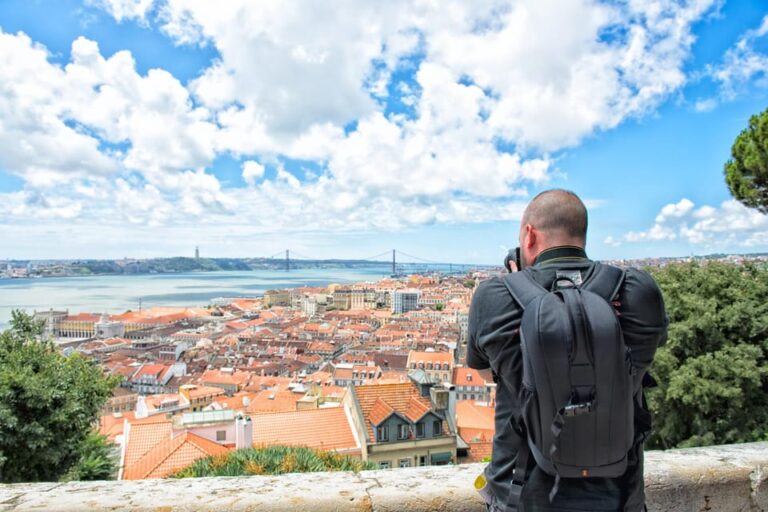 Lisbon: Landmarks Private Full-Day Tour with Admissions